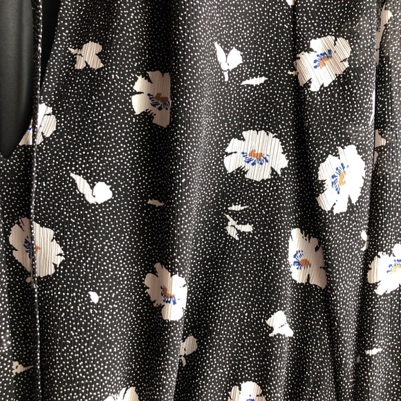 ✨SOLD✨ - Picture 10 of 13